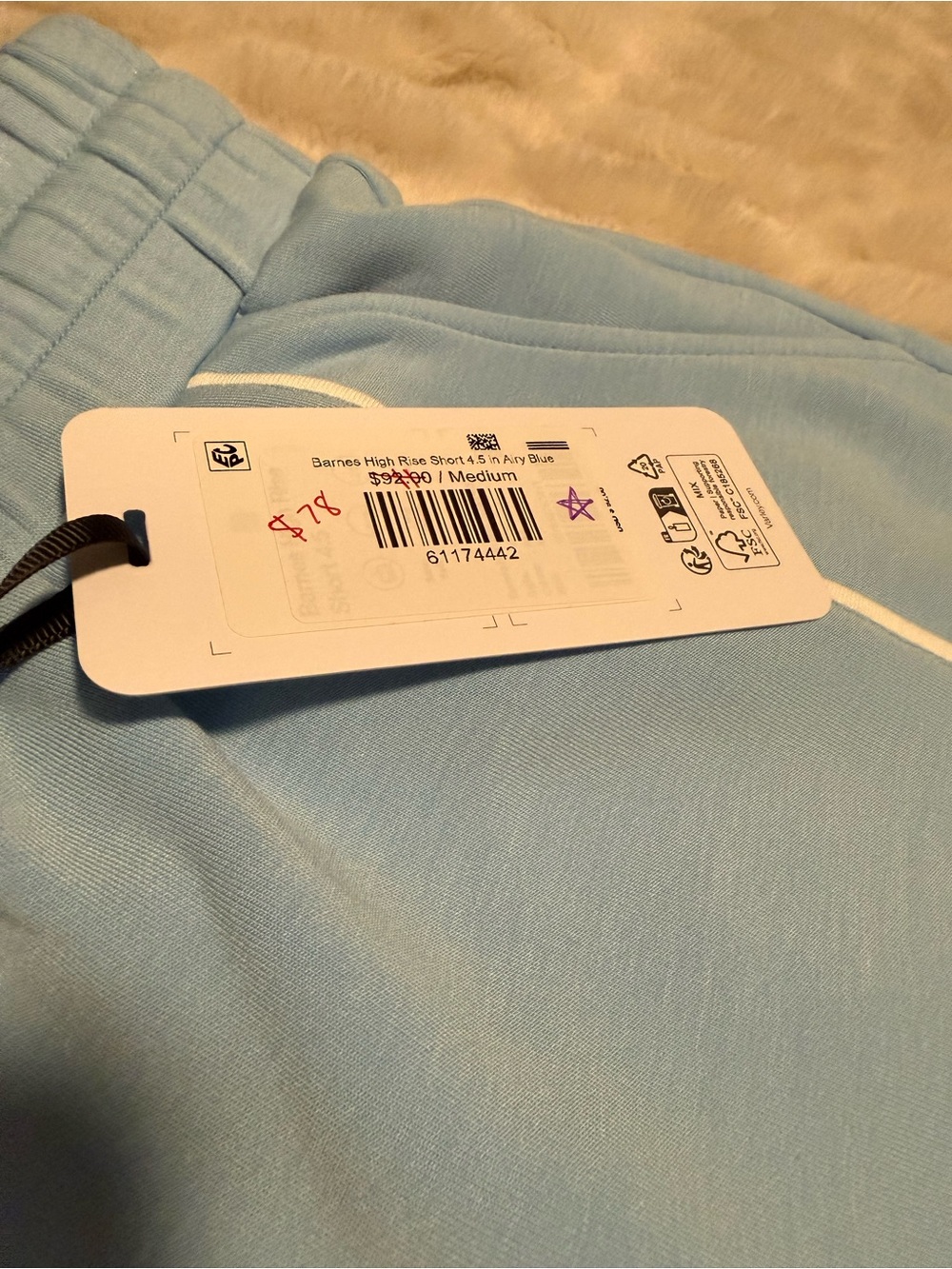 Varley High Rise Short 4.5 inch in Airy Blue NWT - Picture 3 of 3